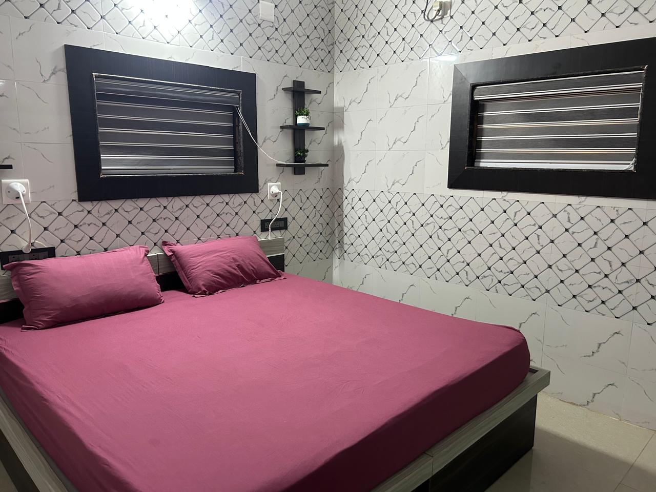 Rumi HomeStays-Entire Ground Floor-103
